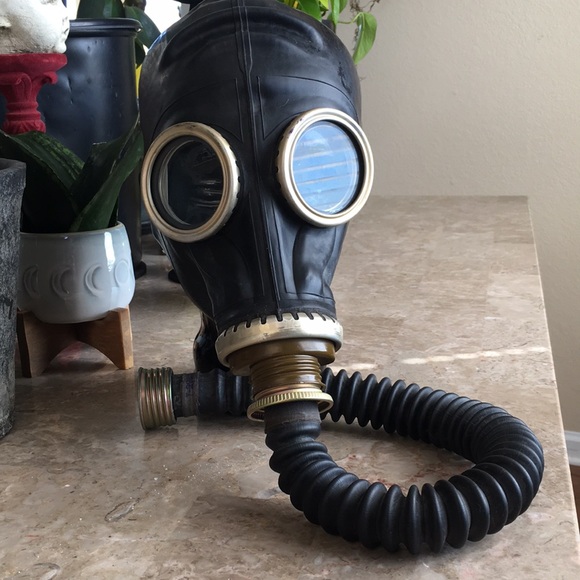 💀 Soviet Era GP-5 Gas Mask(s) - Picture 5 of 16